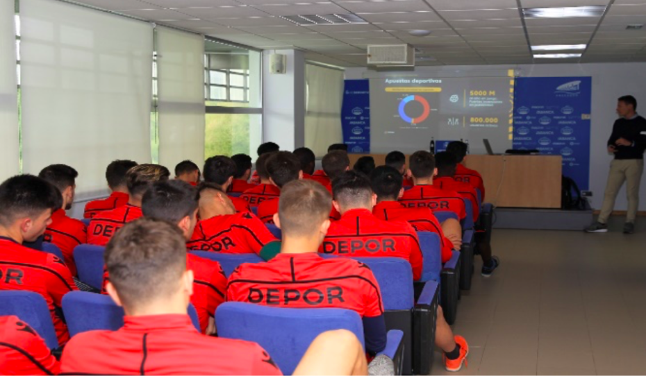 Charla sobre prevención a equipos